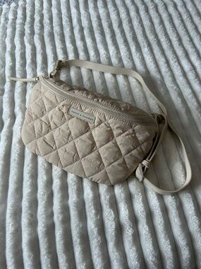 Poppy & Peonies Quilted Cream Sidekick